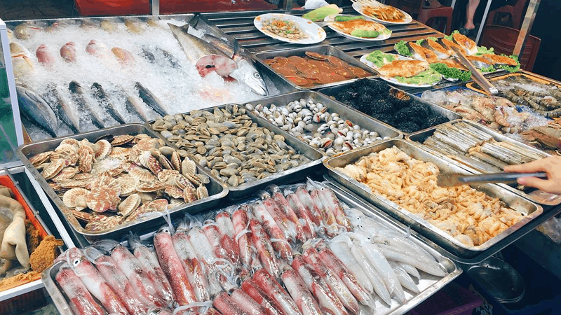 Hải sản tươi sống - Chợ hải sản Cam Lâm