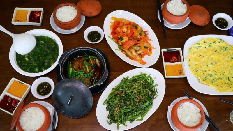 Cơm niêu đậm vị nhà hàng Cơm Niêu Vịnh Xanh Cam Ranh