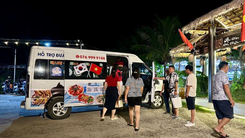 Nhà hàng đưa đón miễn phí an toàn, tiện lợi