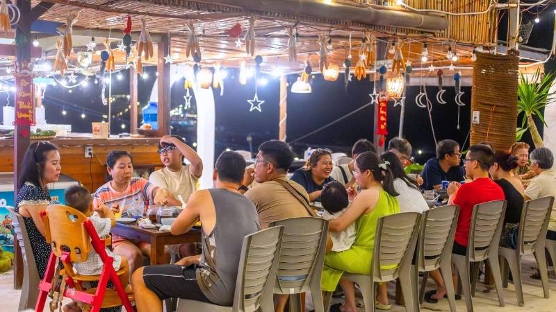 Quán ăn ngon ở Cam Ranh view biển – hải sản tại Eo Gió Bãi Dài 