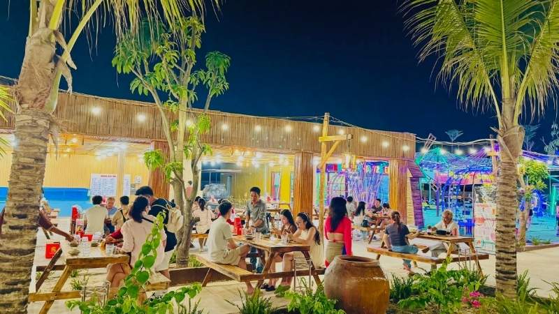 Nhà hàng Cam Ranh gần sân bay- chợ đêm k9
